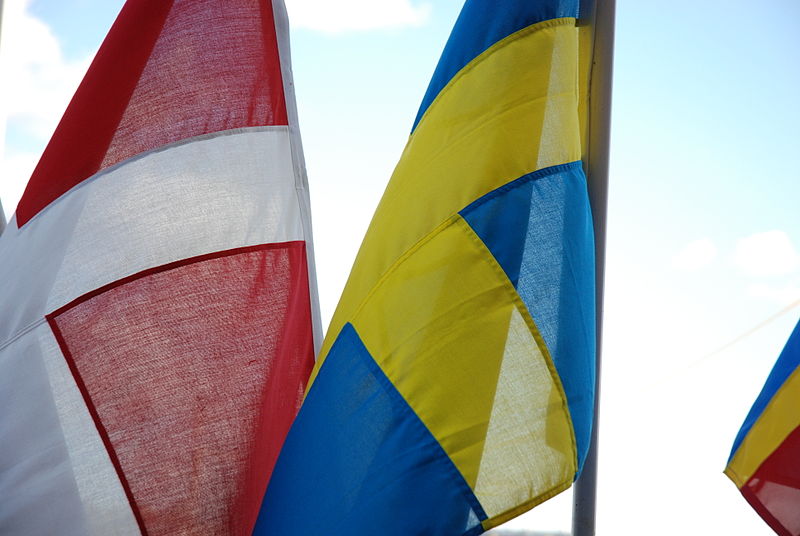 Spar millioner på at bo i Sverige og beholde dit job i Danmark