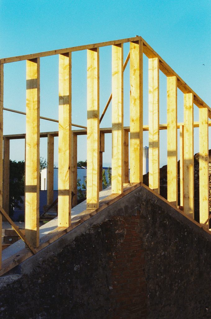 Sådan søger du byggetilladelse til en større renovering