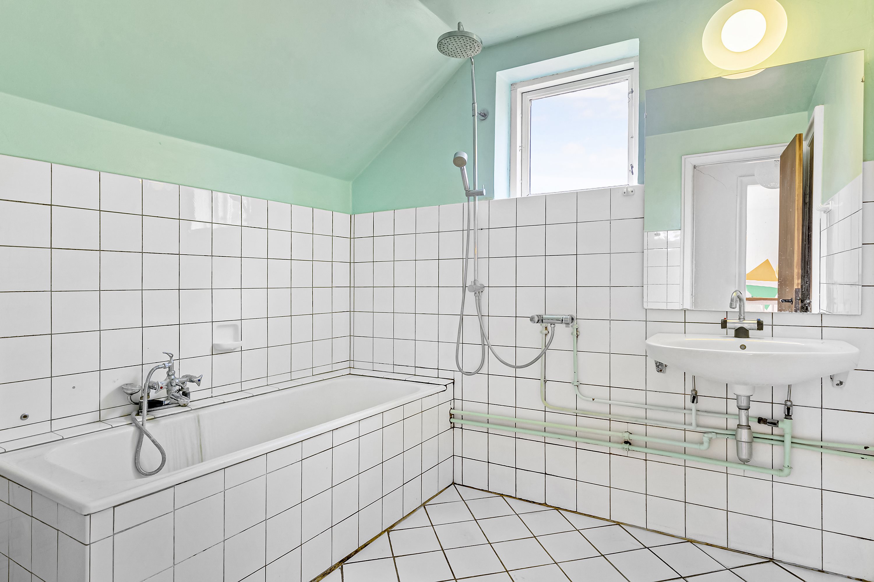 Roskildevej 1, 4330 Hvalsø