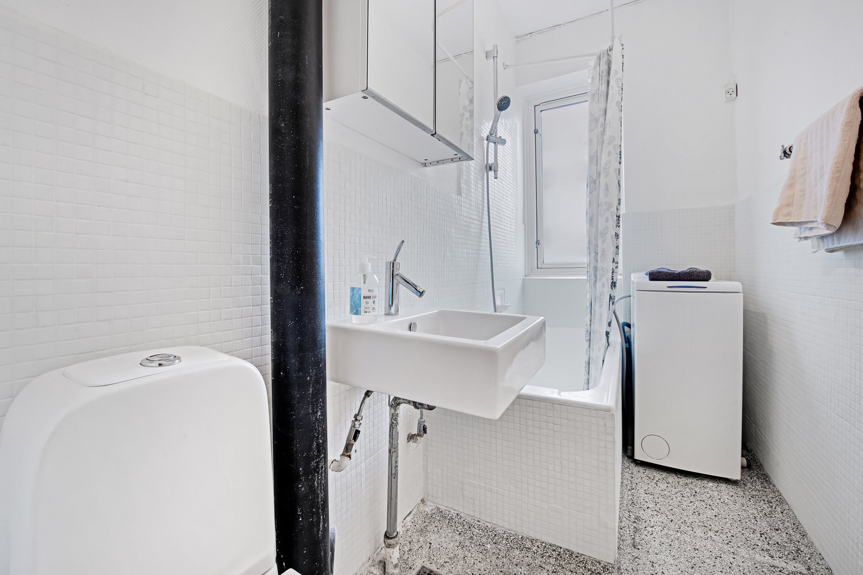 Charlottenlundvej 2B, 2. th., 2900 Hellerup