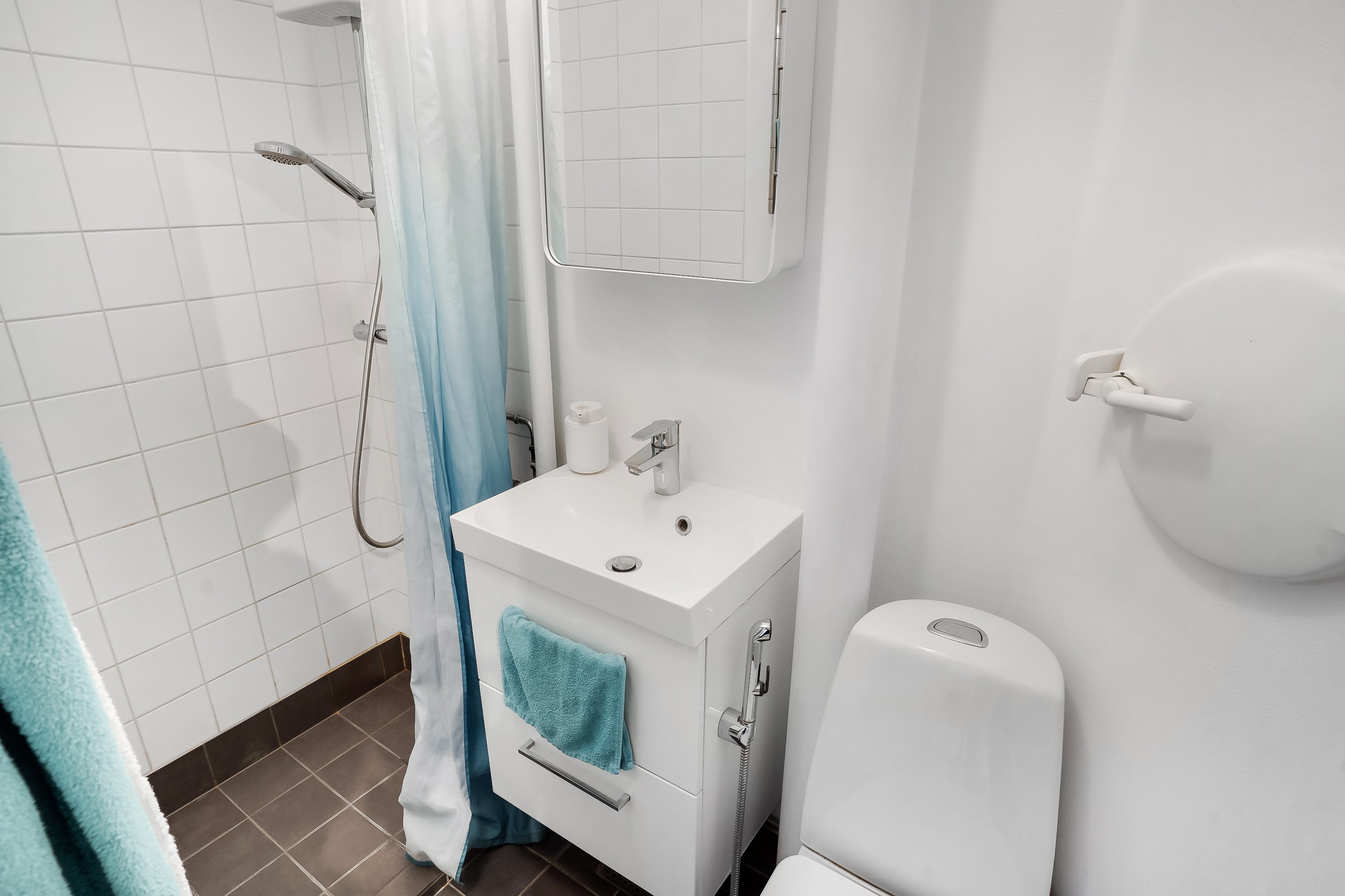 Jensløvs Tværvej 13, st.. tv., 2920 Charlottenlund
