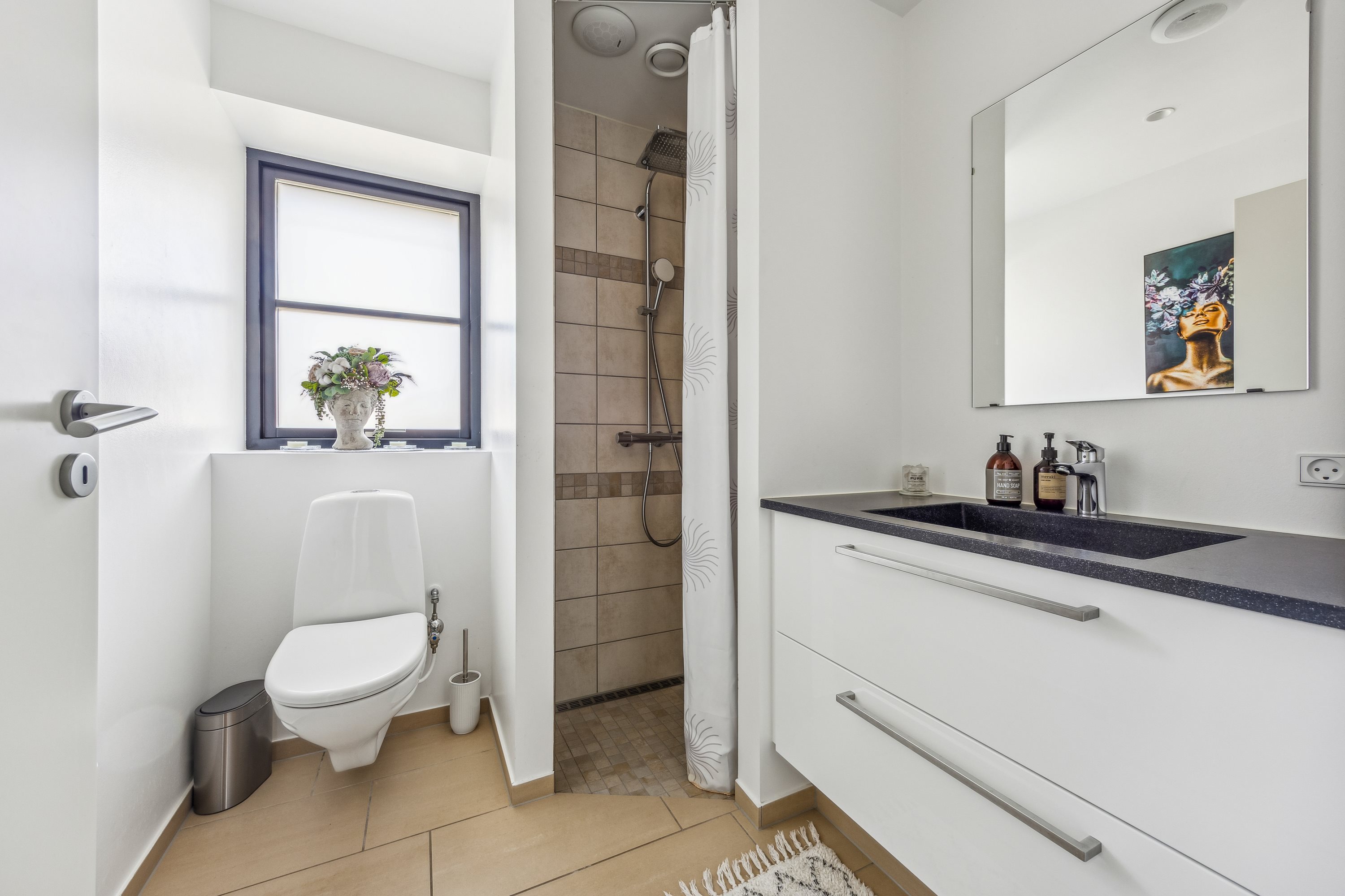 Jenstrup Huse 5, 4690 Haslev