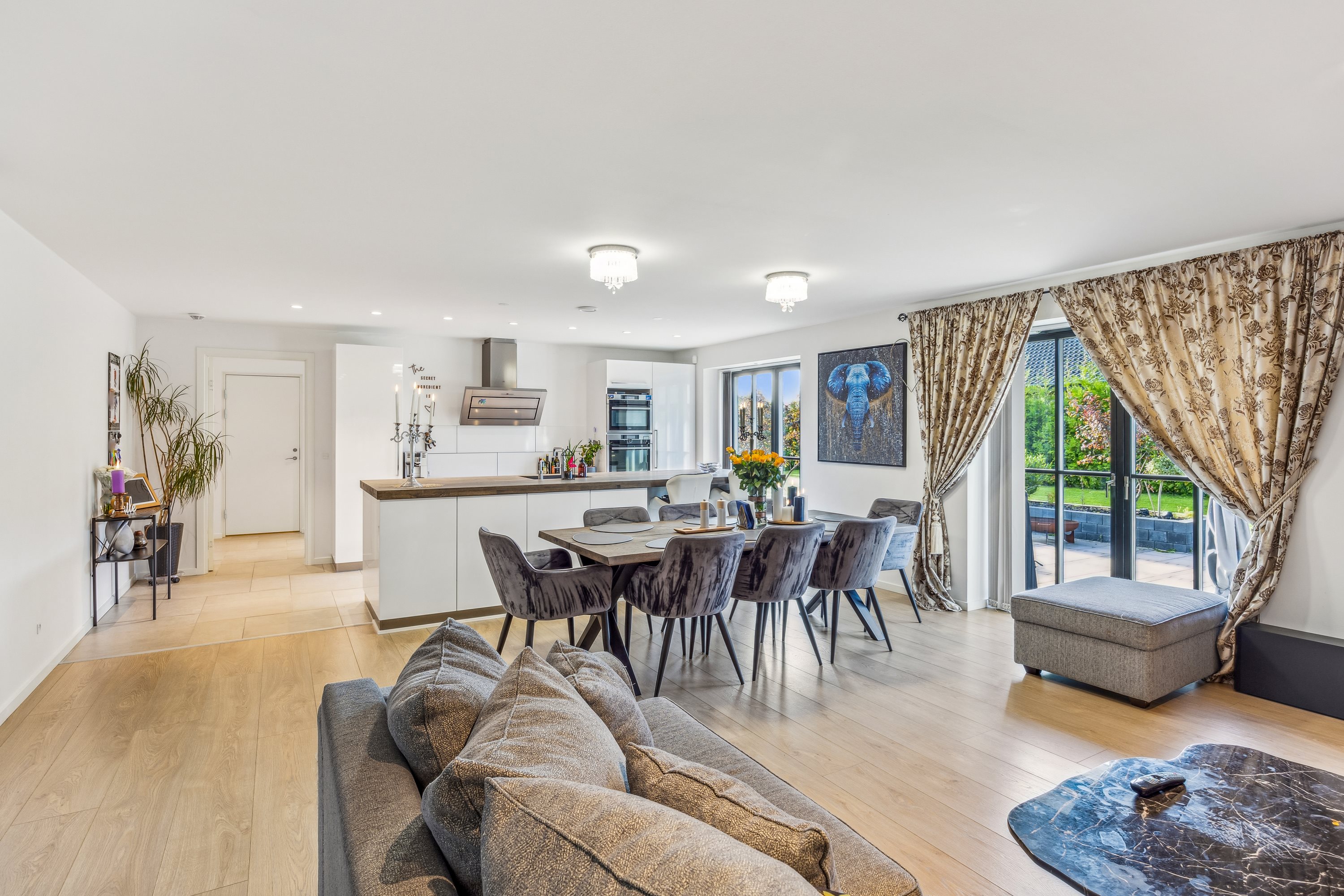 Jenstrup Huse 5, 4690 Haslev