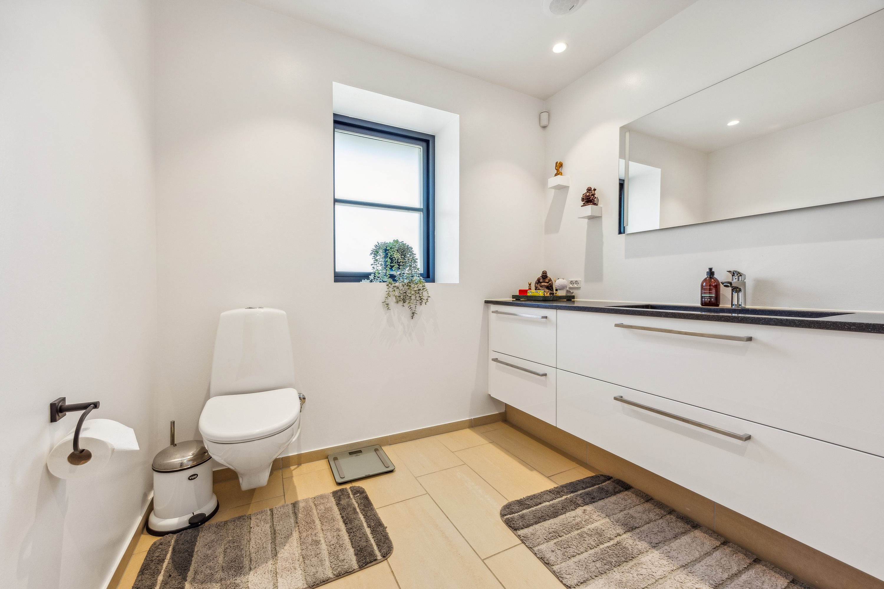 Jenstrup Huse 5, 4690 Haslev