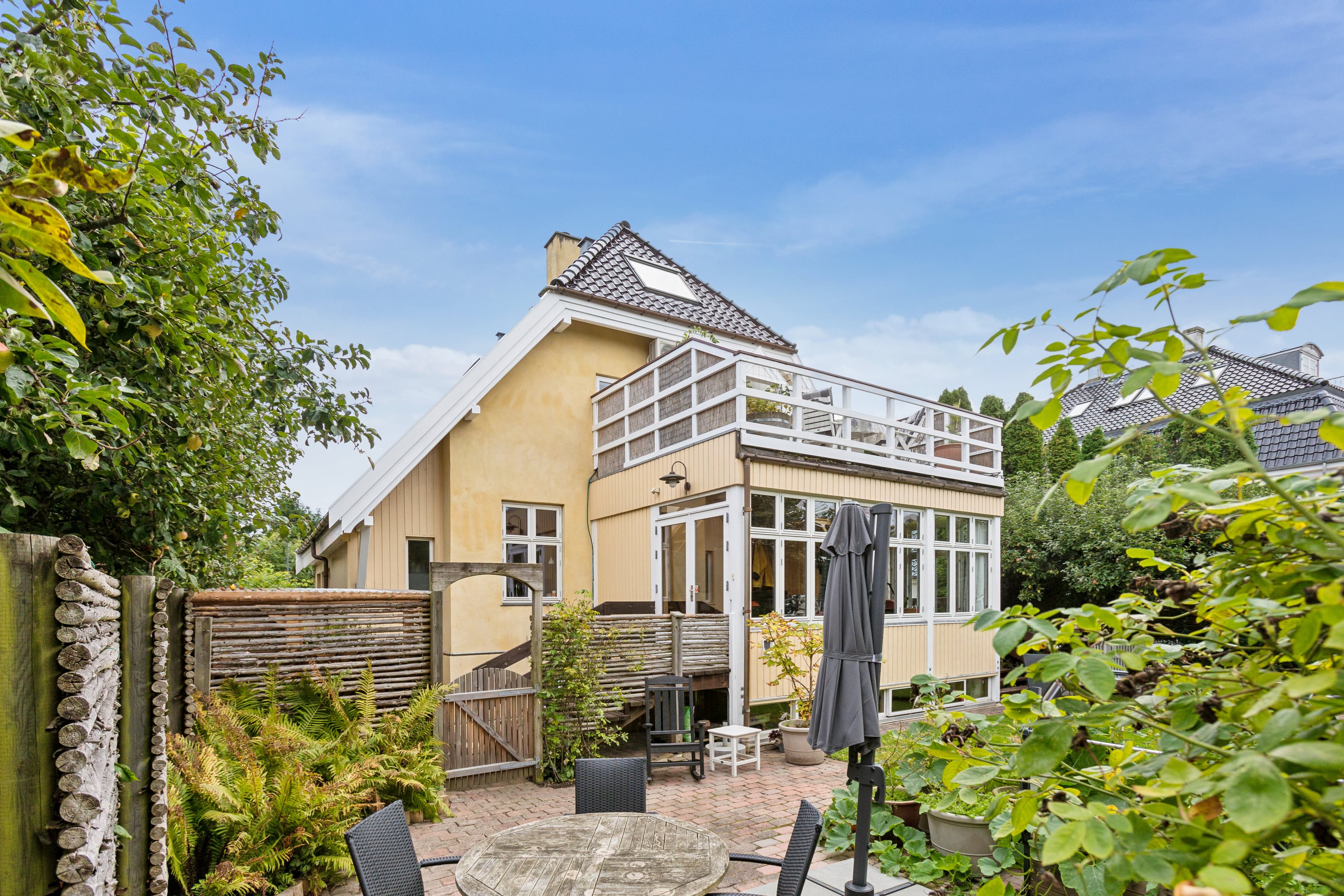Forårsvej 1, 2920 Charlottenlund