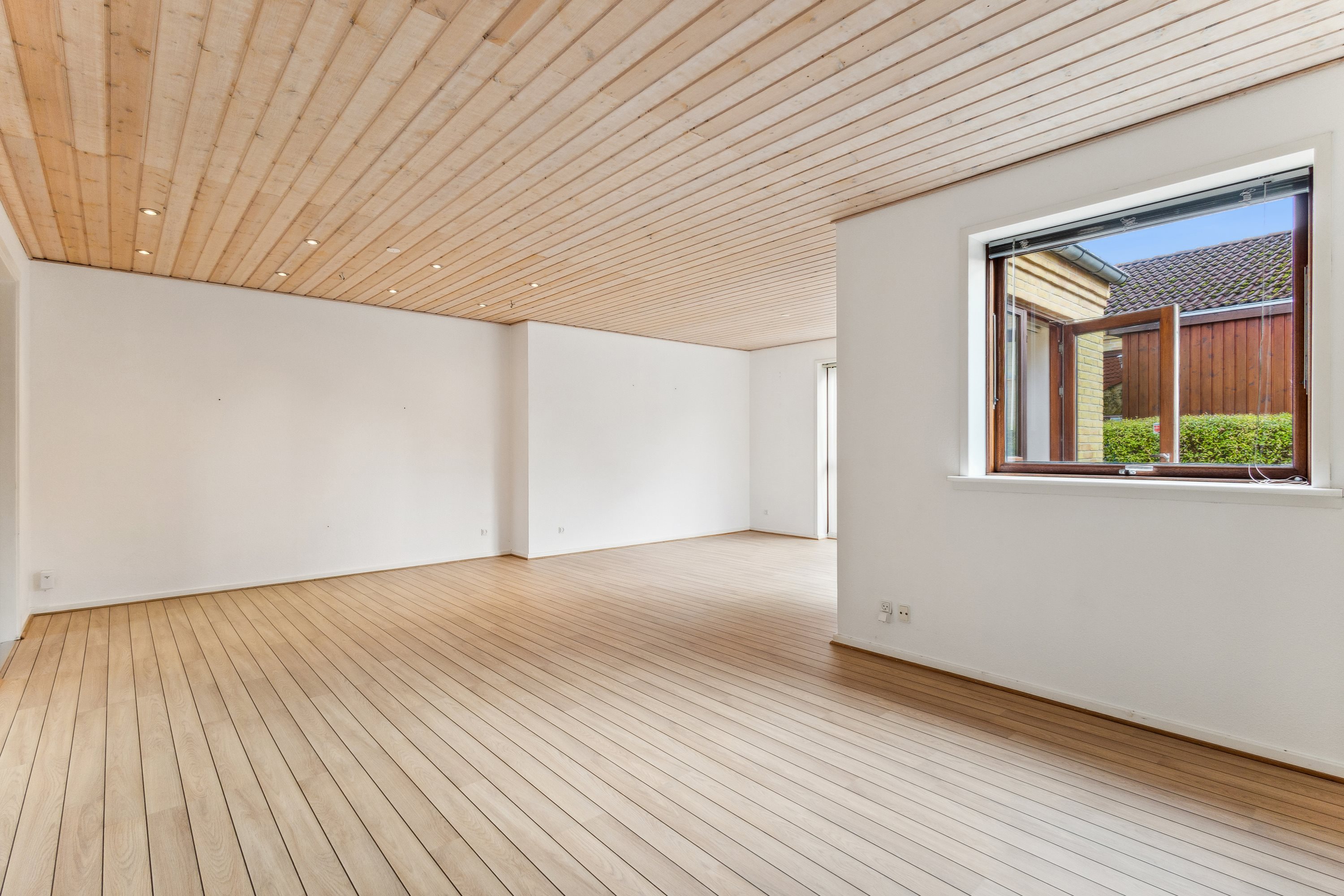 Engskovgård 122, 8541 Skødstrup