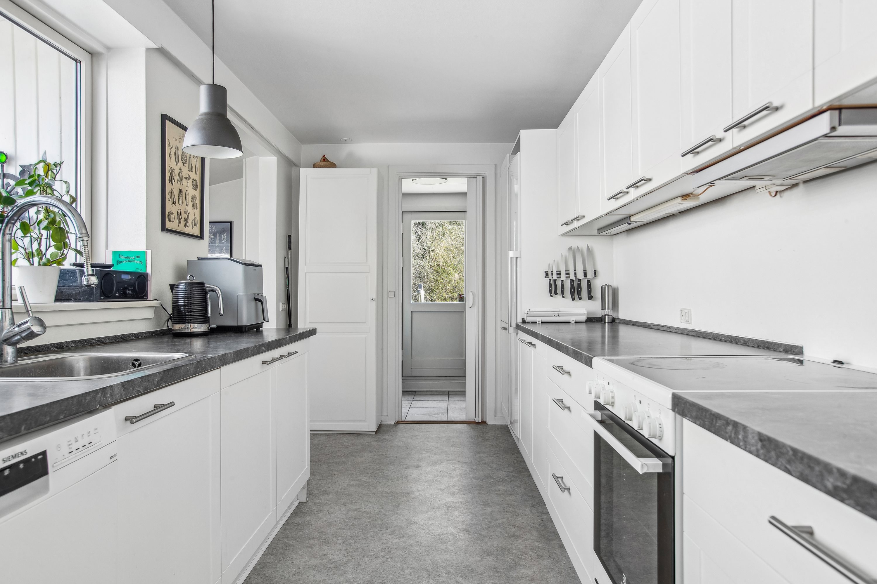 Solhøjvej 6, 4735 Mern