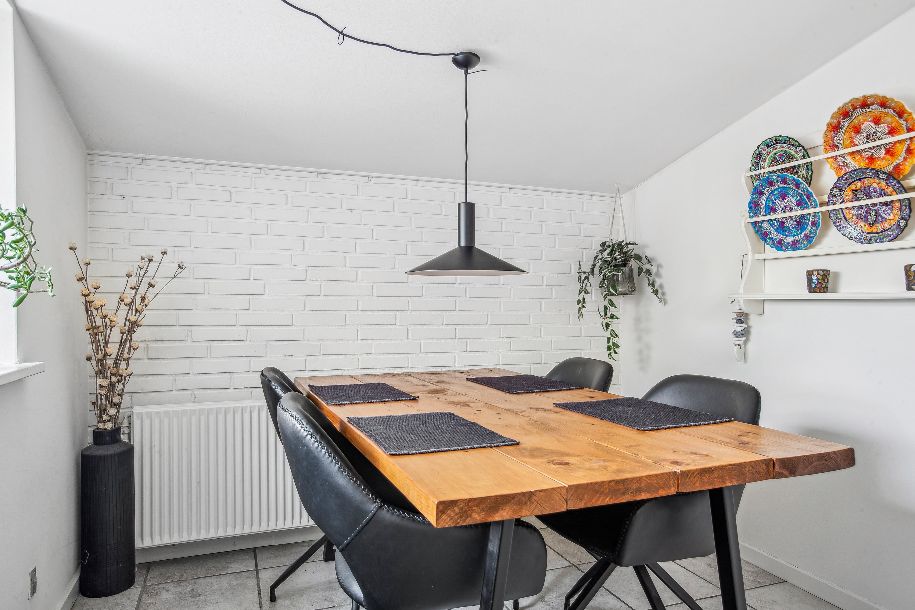 Solhøjvej 6, 4735 Mern