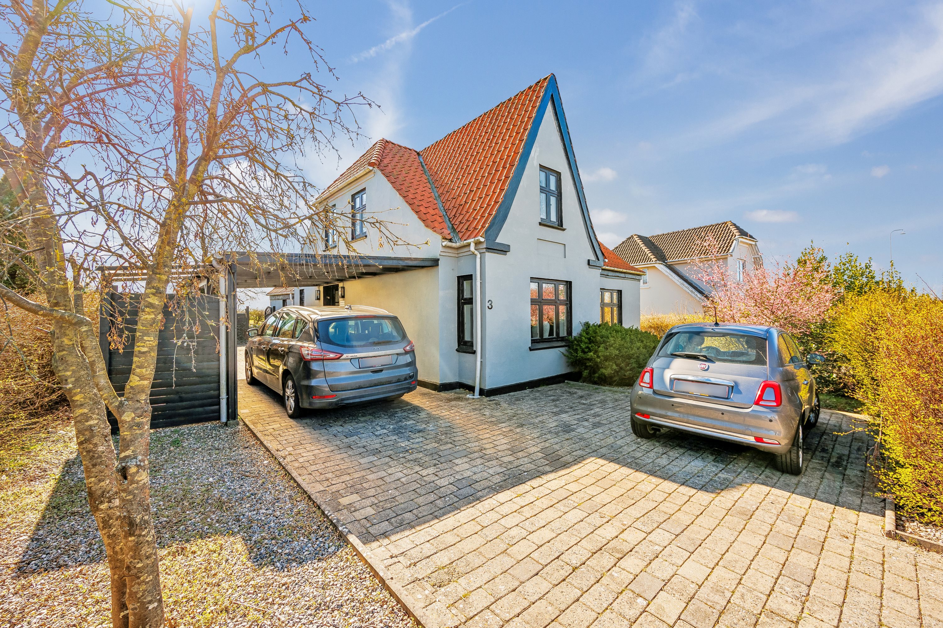 Villa på Ribevej 3 7100 Vejle.