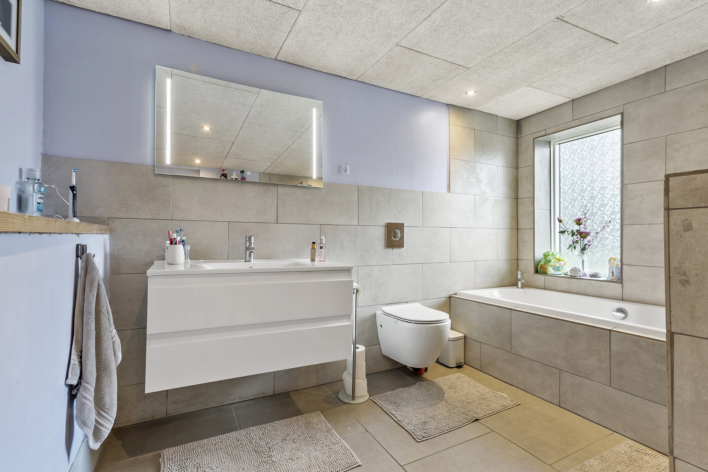 Hovedgaden 27, 7362 Hampen