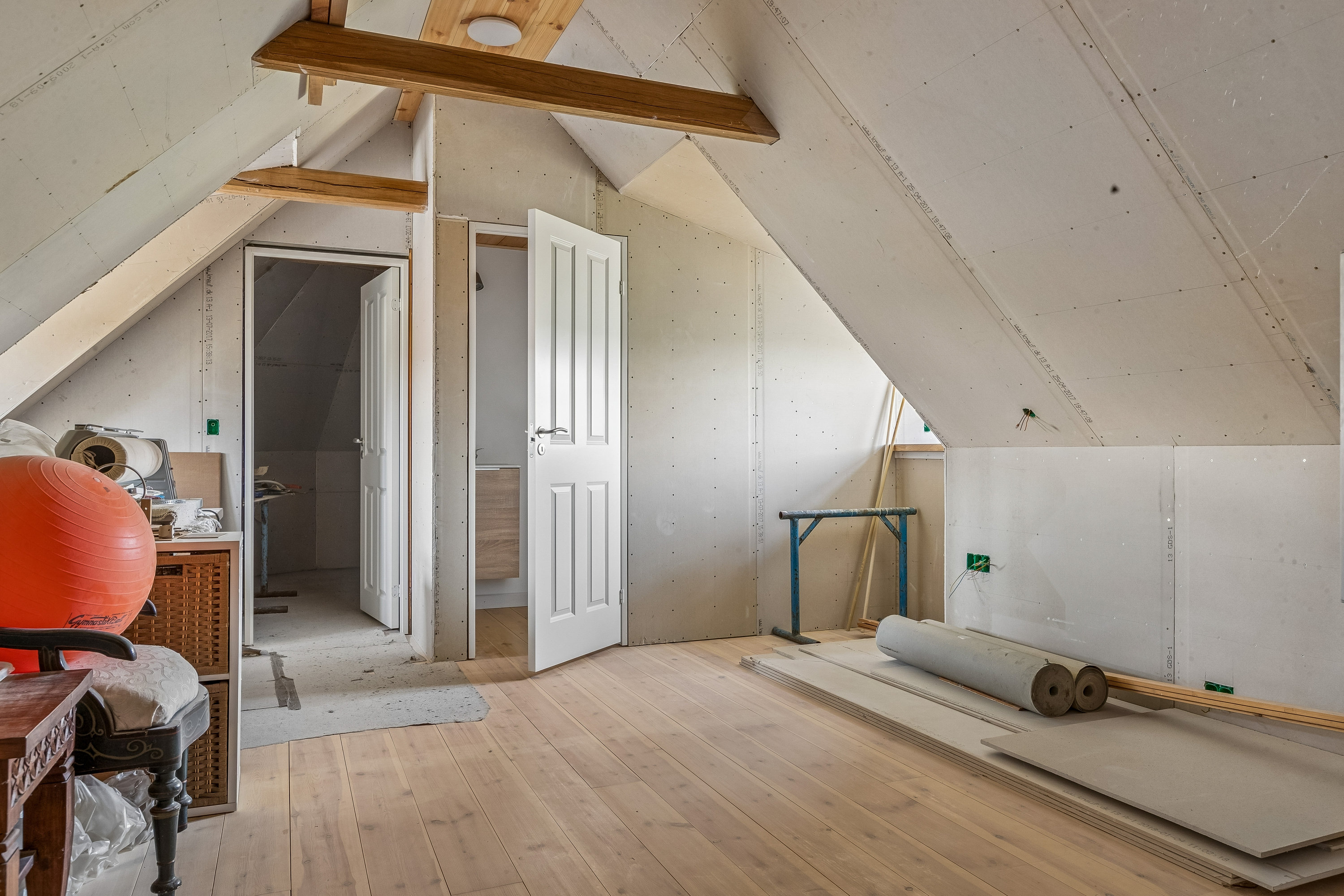 Tollerødvej 10, 4690 Haslev