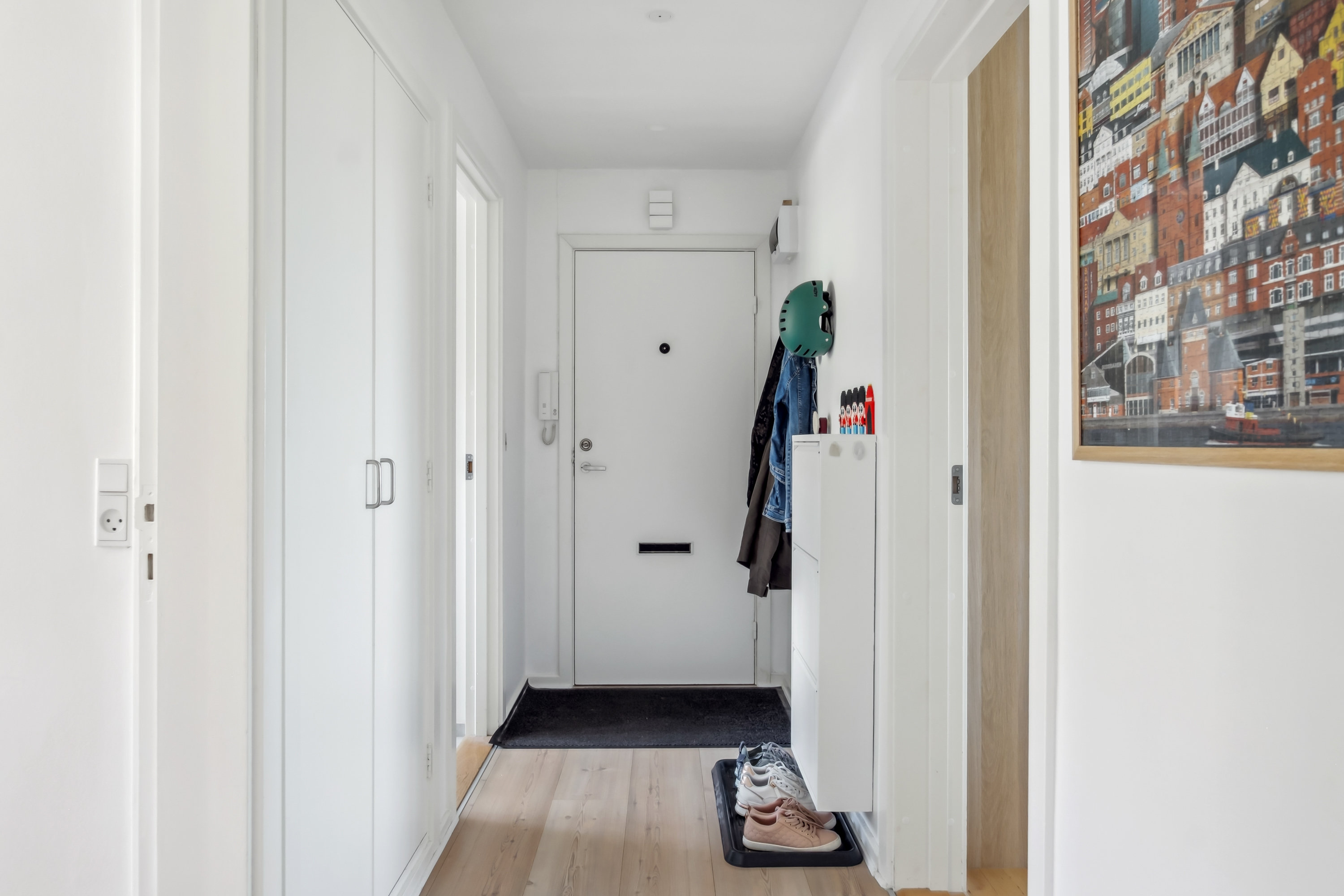 Rundhøj Allé 141, 1. th., 8270 Højbjerg