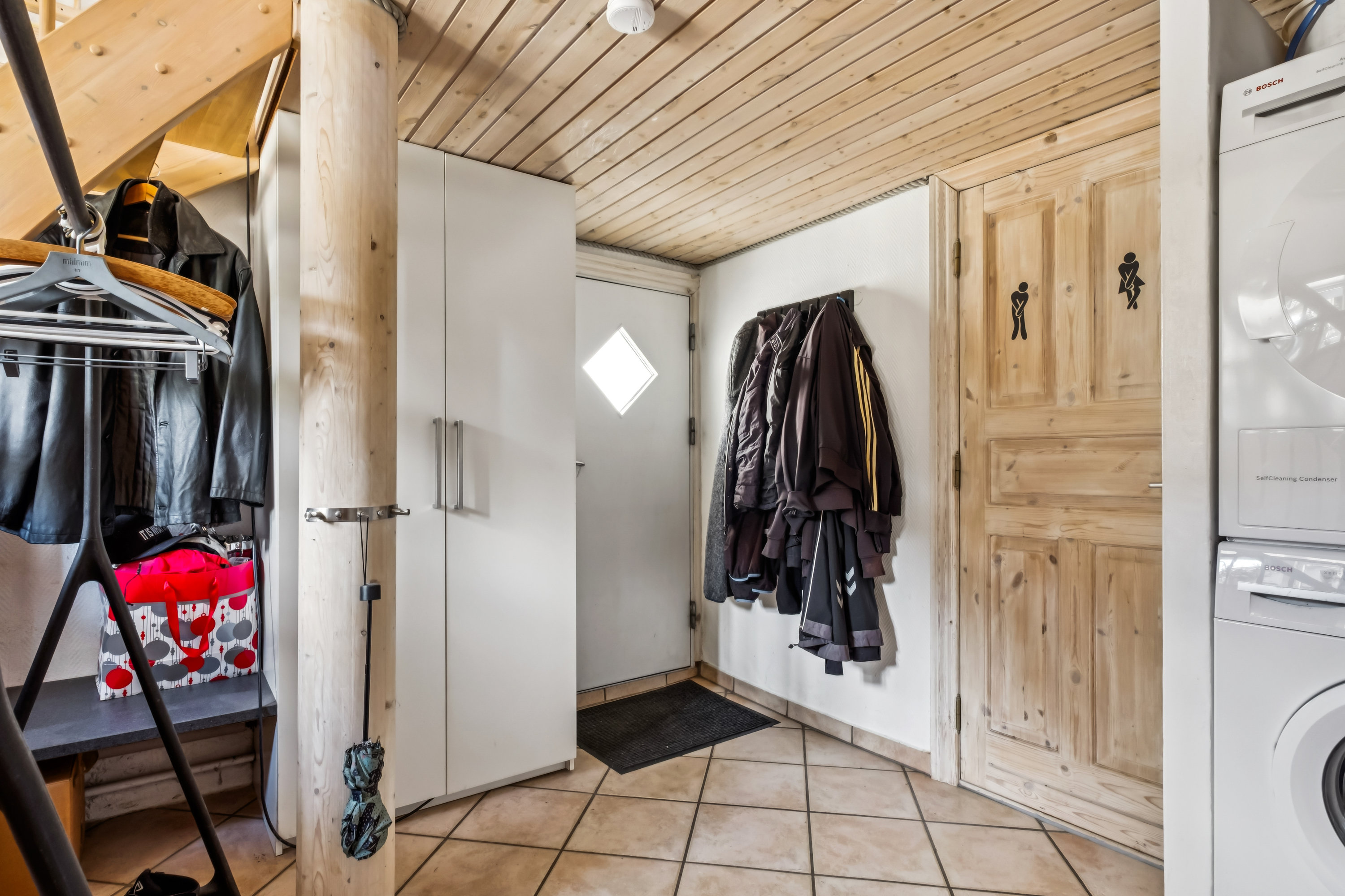 Søvej 16, 7362 Hampen