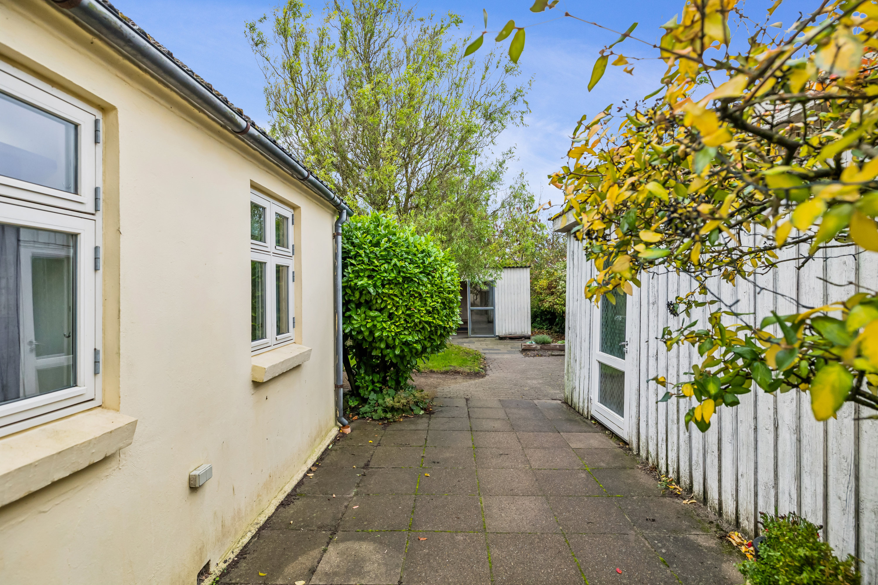 Langgade 1, 8350 Hundslund