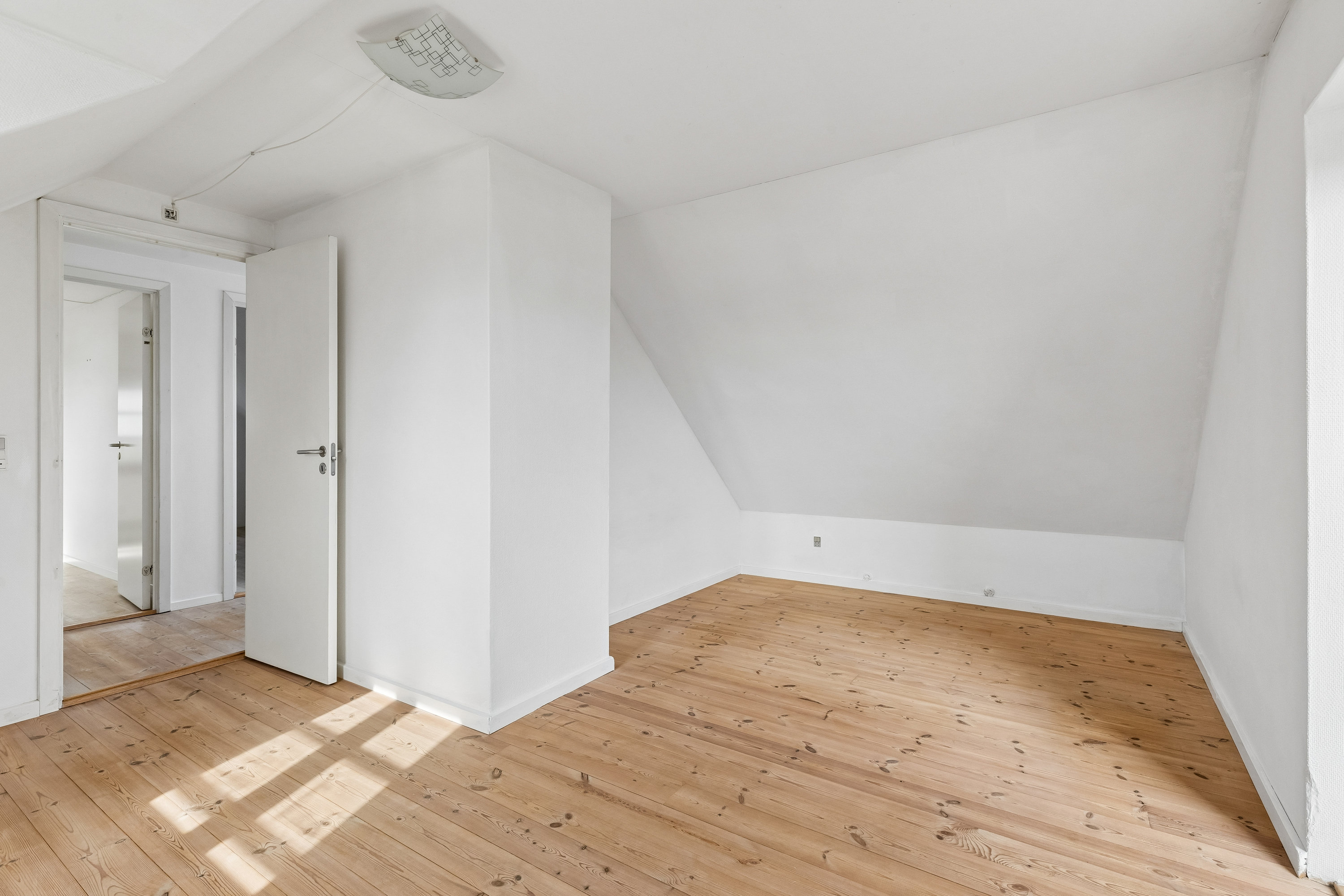 Hillerødvej 61, 3300 Frederiksværk