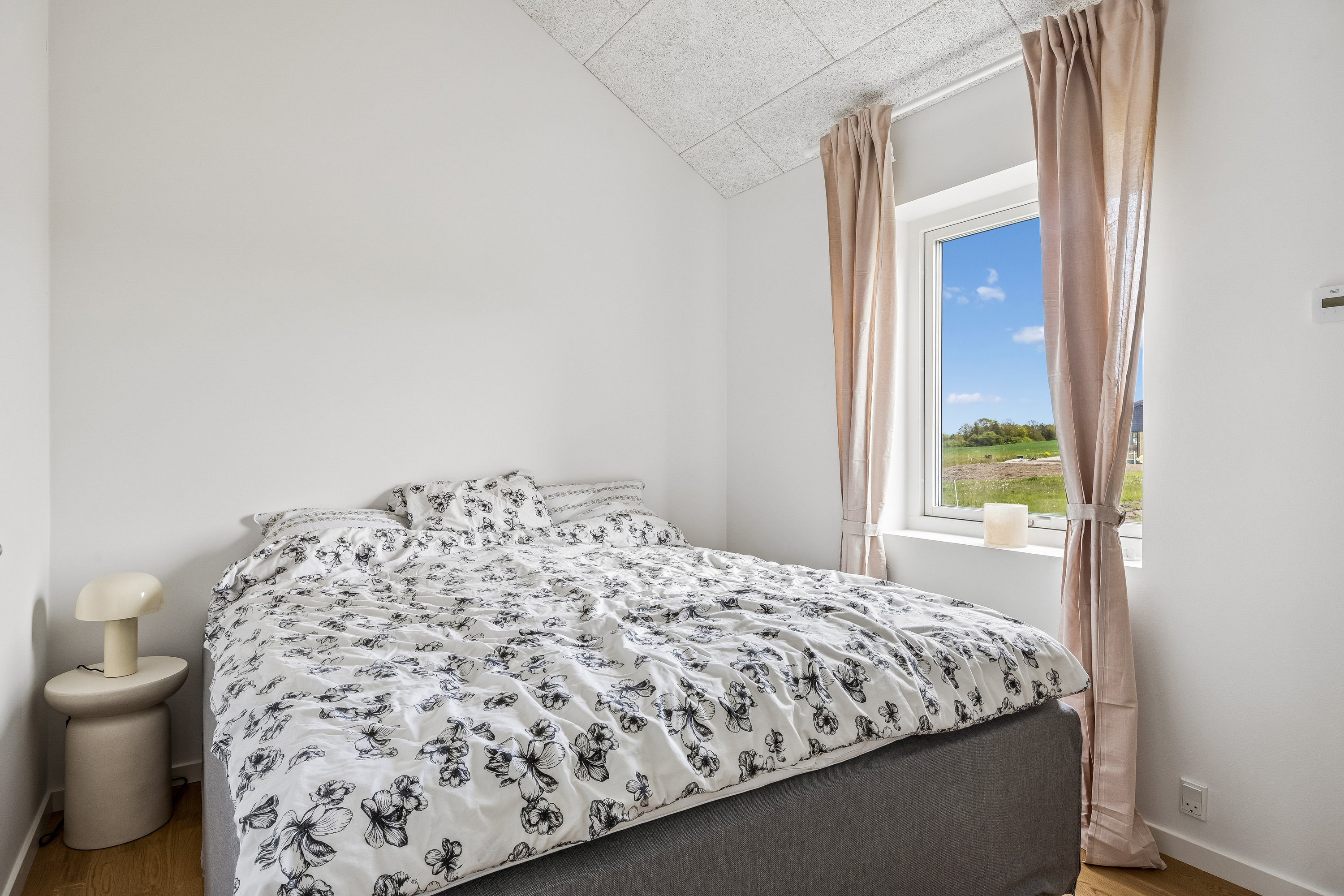 Snebærvej 8, 4780 Stege