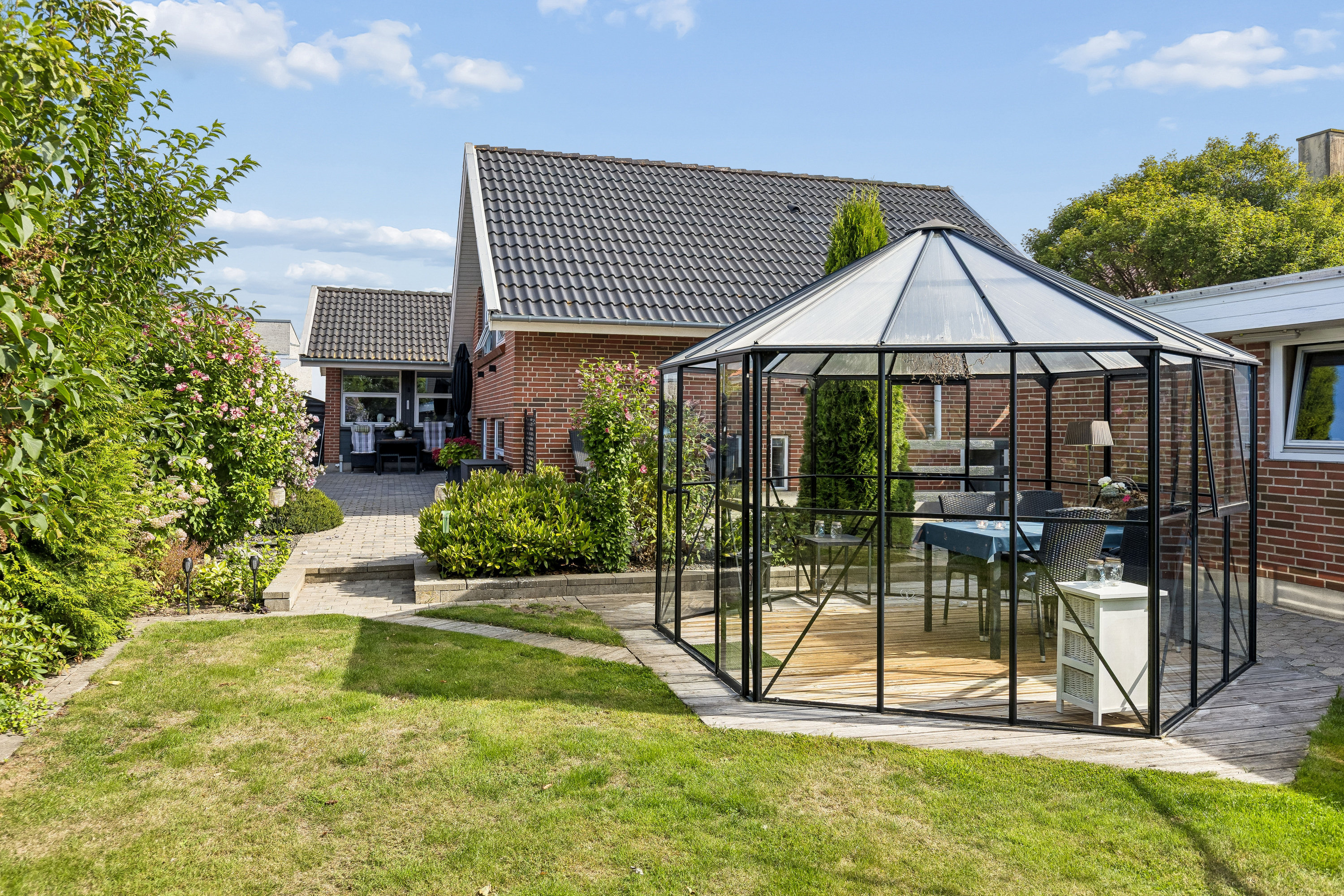 Strandvejen 35, 7130 Juelsminde