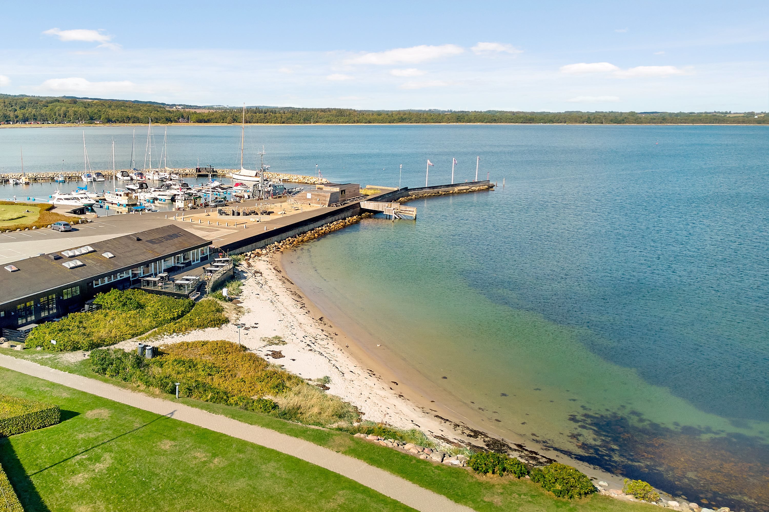 Strandvejen 35, 7130 Juelsminde