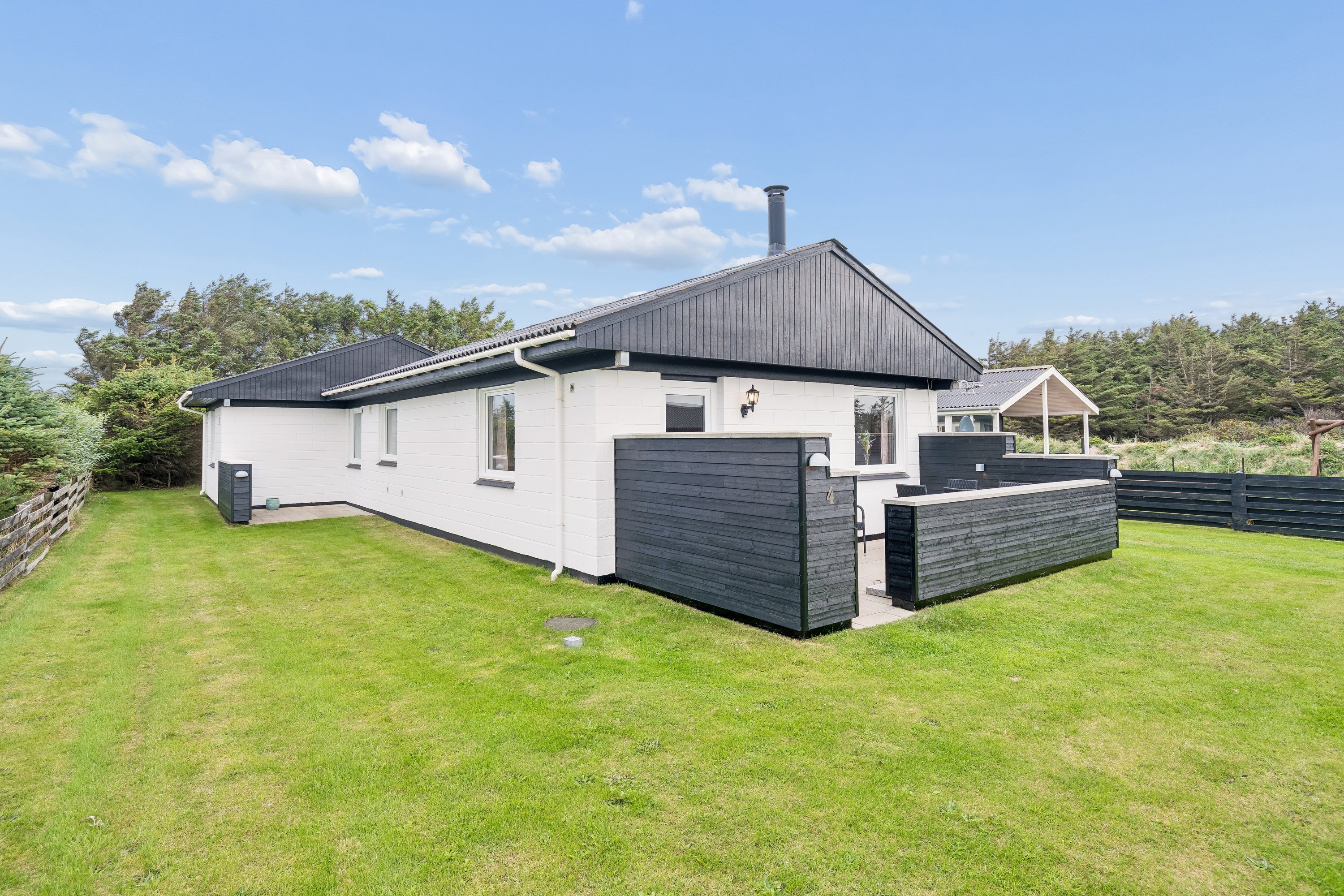 Glentevej 4, 9480 Løkken