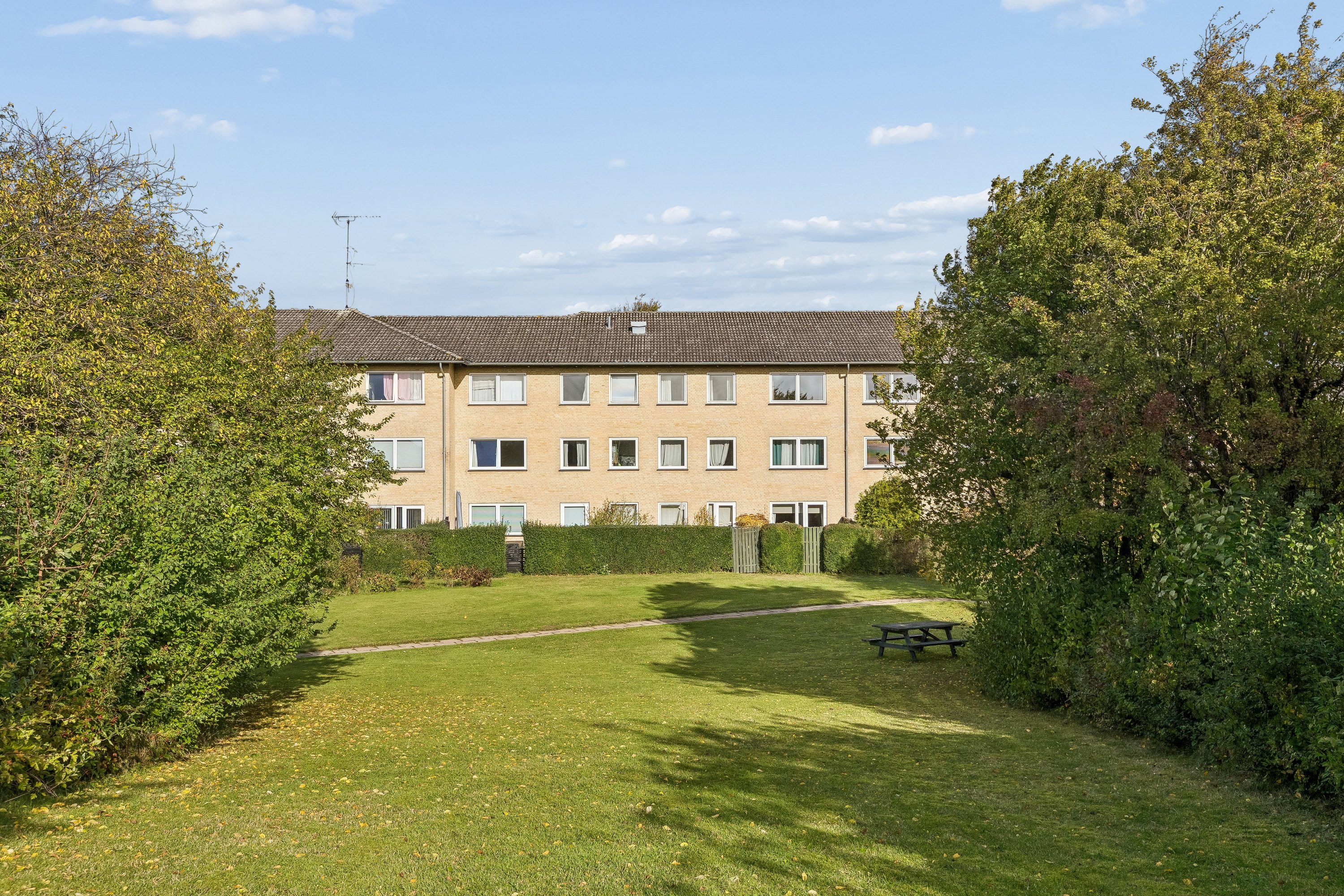 Rønnevangshusene 27, 2. mf., 2630 Taastrup