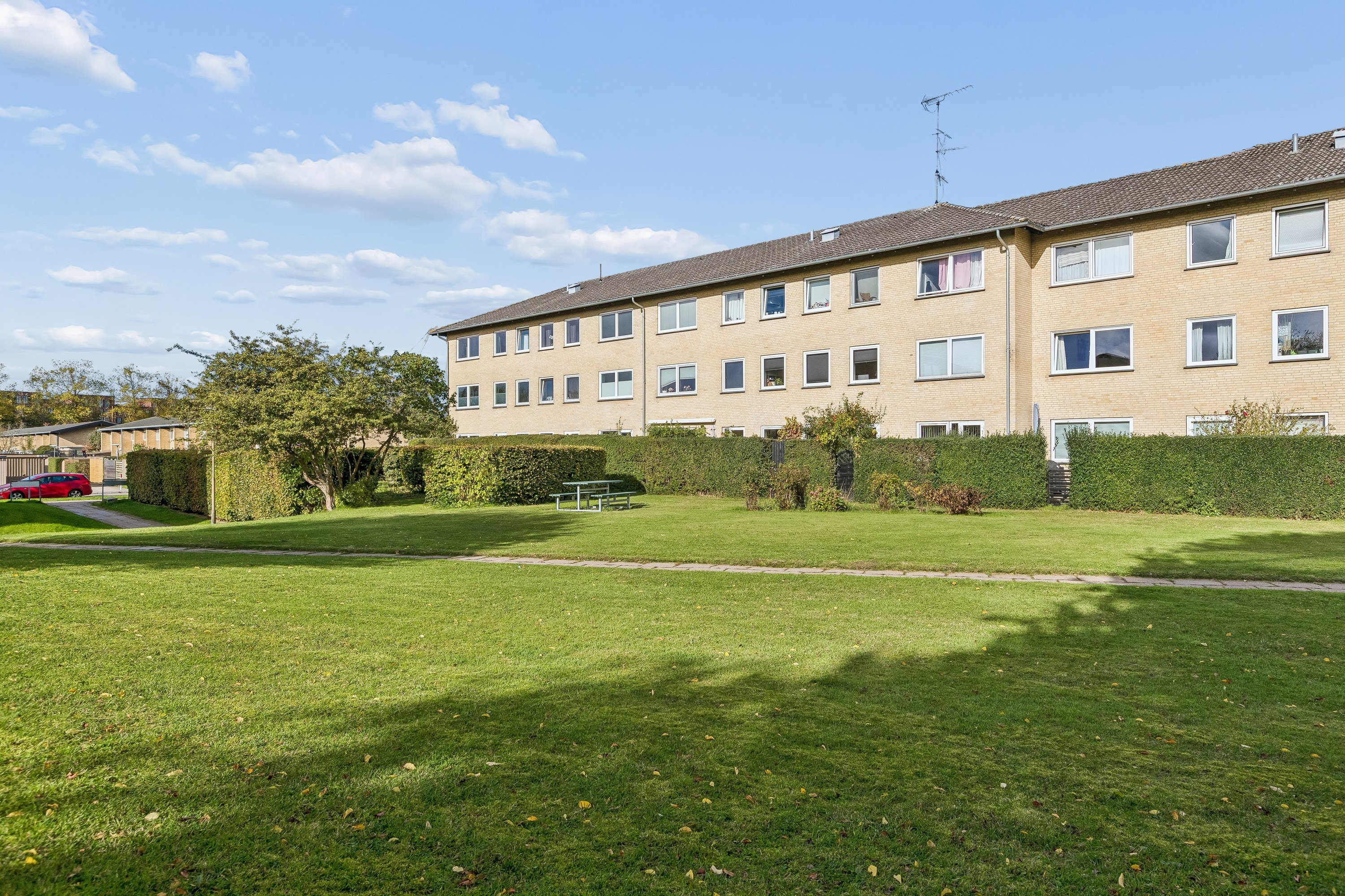 Rønnevangshusene 27, 2. mf., 2630 Taastrup