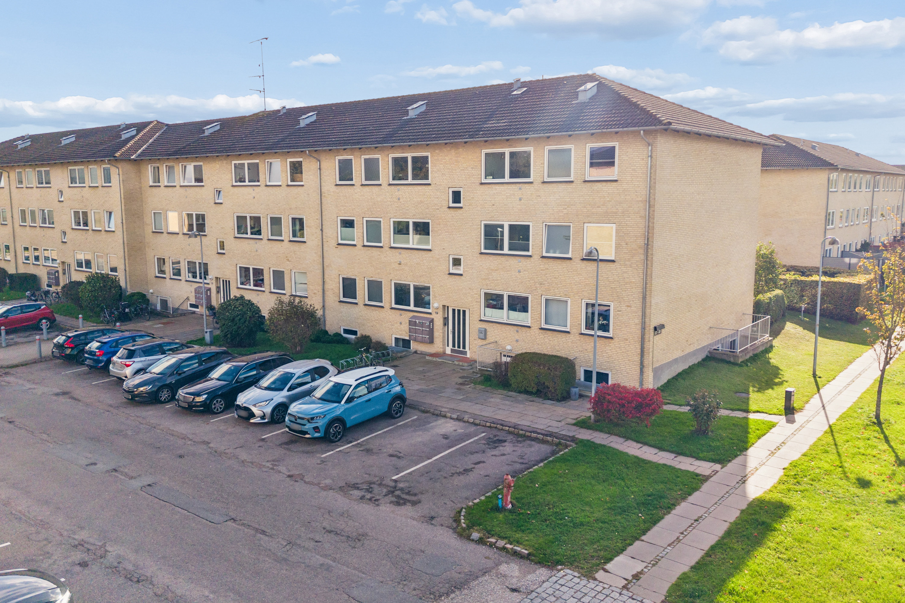 Rønnevangshusene 27, 2. mf., 2630 Taastrup
