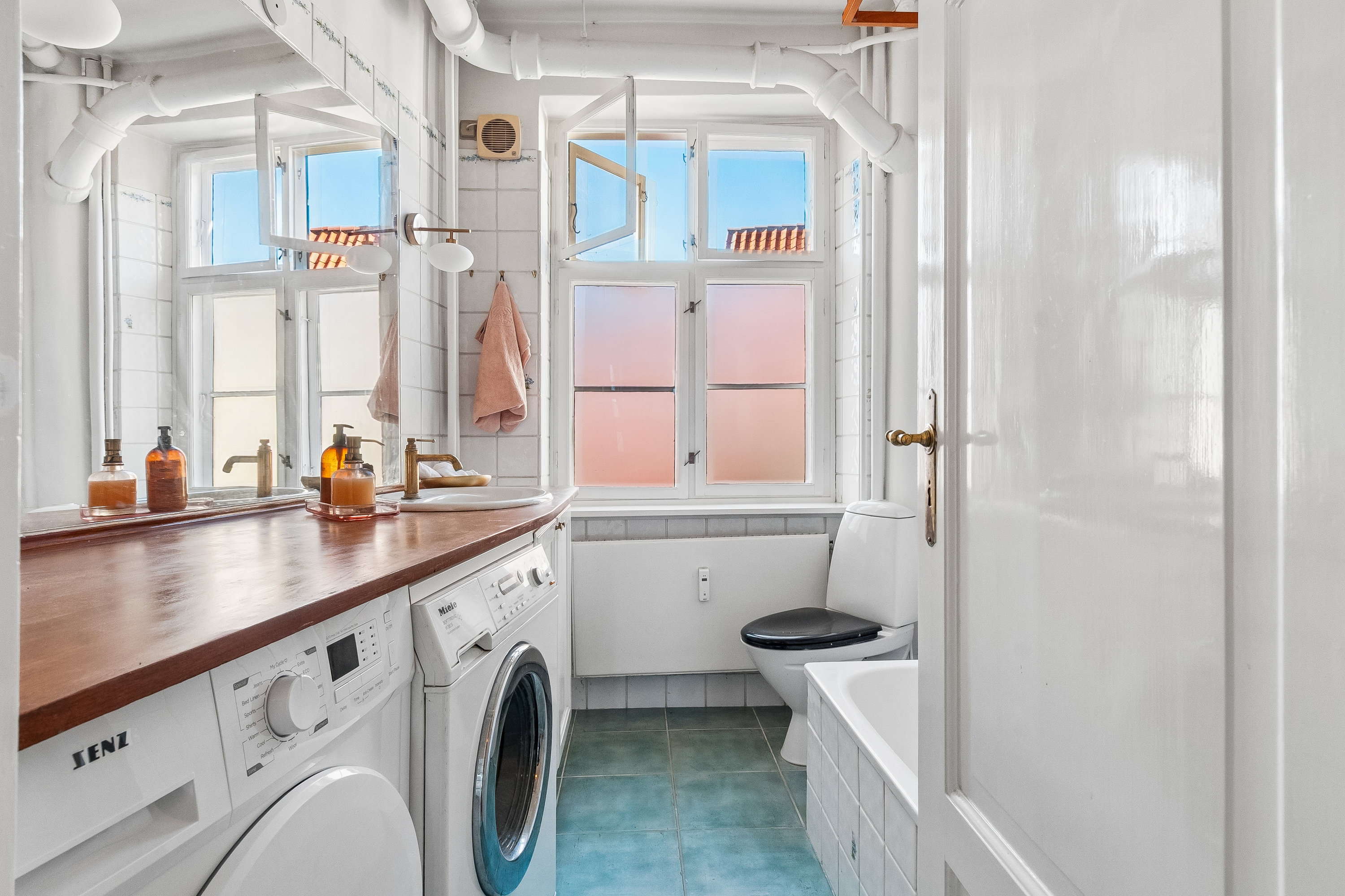 Nybrogade 22, 4., 1203 København K