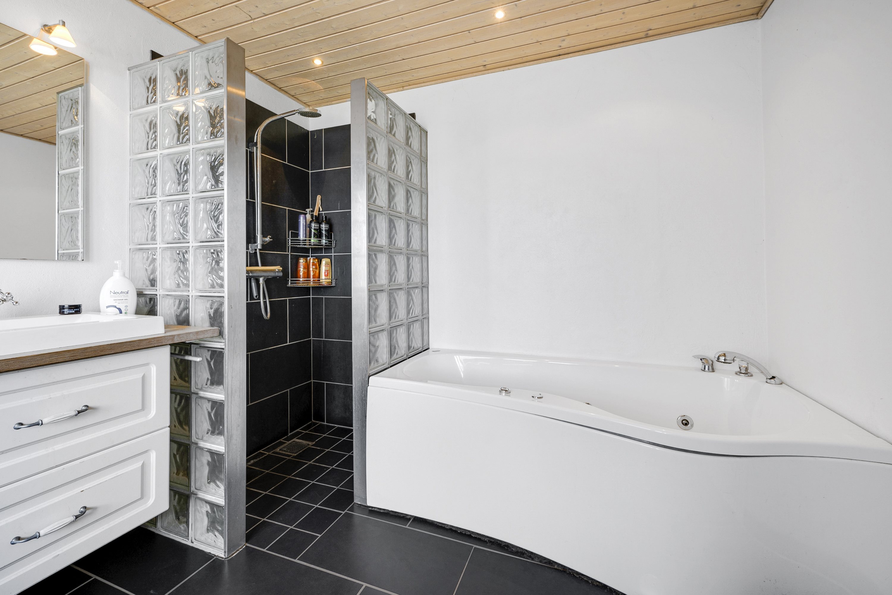 Bækkegårdsvej 11, Sparkær, 8800 Viborg
