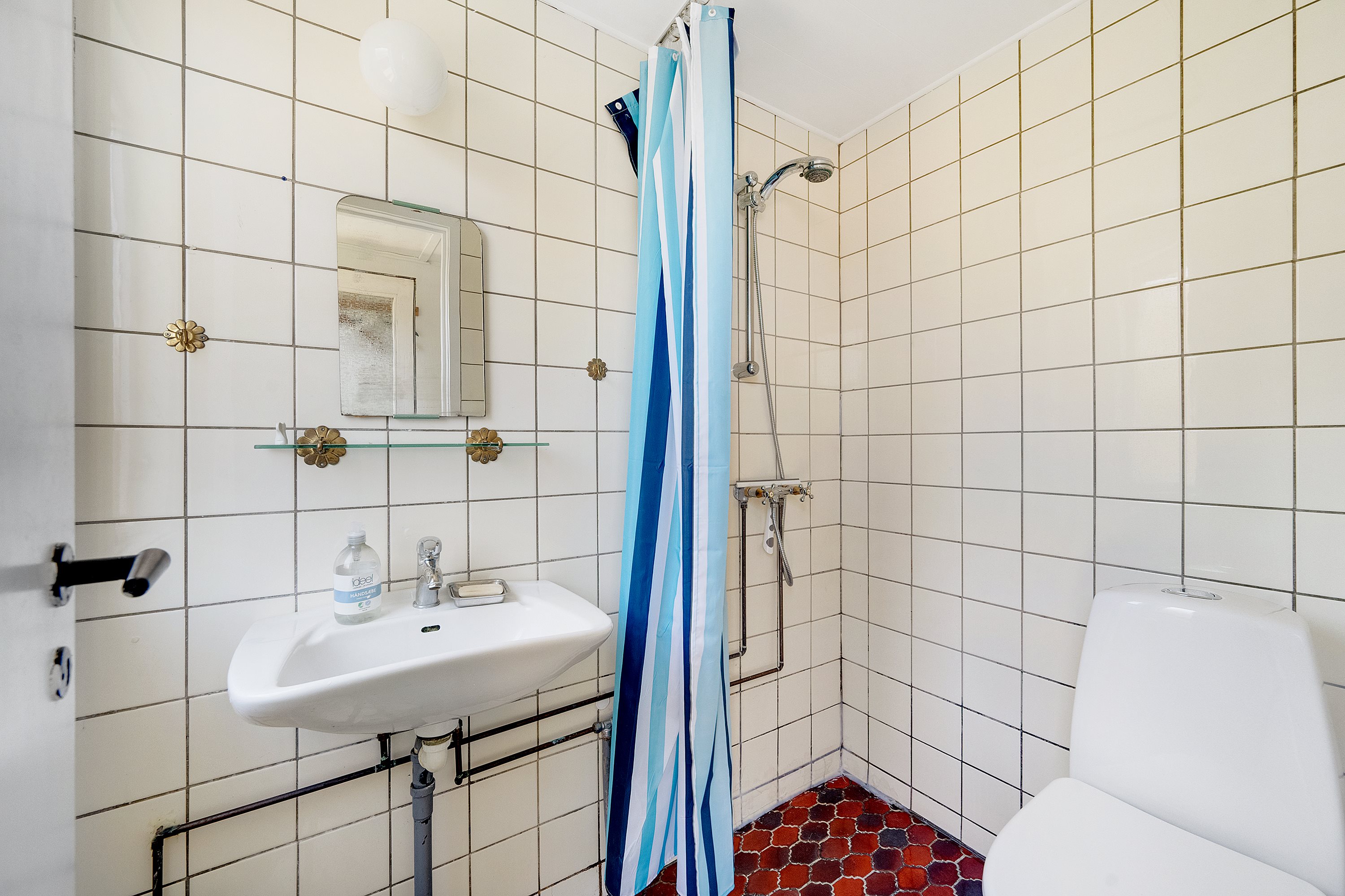 Skovbakkevej 10, Lyngby, 9480 Løkken